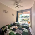 Hyelan - Climatisé Pour 6 Personnes Avec Piscine Sur Le Port D'hyères *