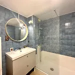Apartment Hyelan - Climatise Pour 6 Personnes Avec Piscine Sur Le Port D'hyeres